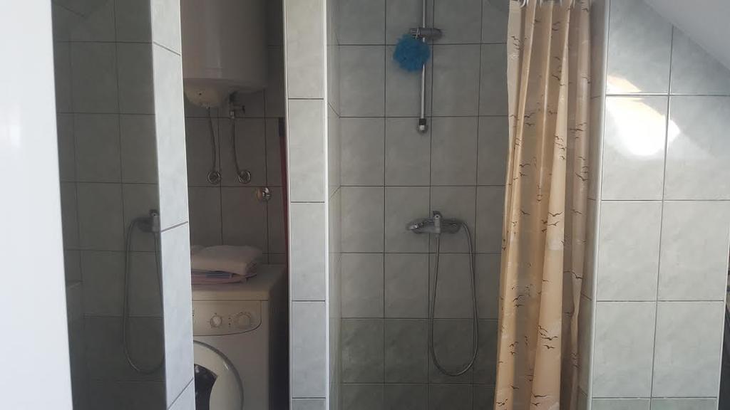 Apartment Oreskovic Otočac Екстериор снимка